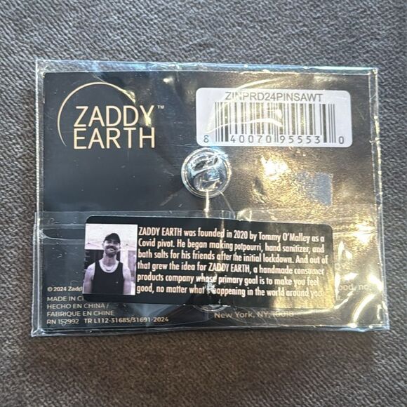 ZADDY EARTH Enamel Pin Sungay Mongay Tuesgay Wednesgay Thursgay Frigay Saturgay - Picture 4 of 4